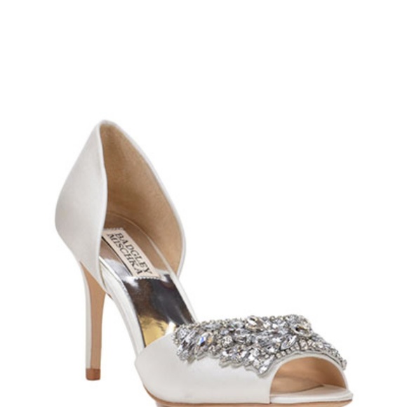 Badgley Mischka Candance Embellished Shoe - Picture 2 of 3